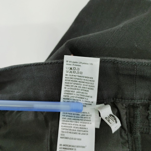 American Eagle Outfitters Black High Waisted Jeans Womens Size 22 Short - Picture 7 of 10